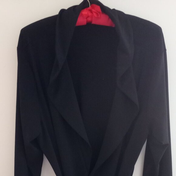 'CHICO'S Solid Black 3/4 Sleeve Belted Jacket Size 3 with Pockets - Picture 1 of 12